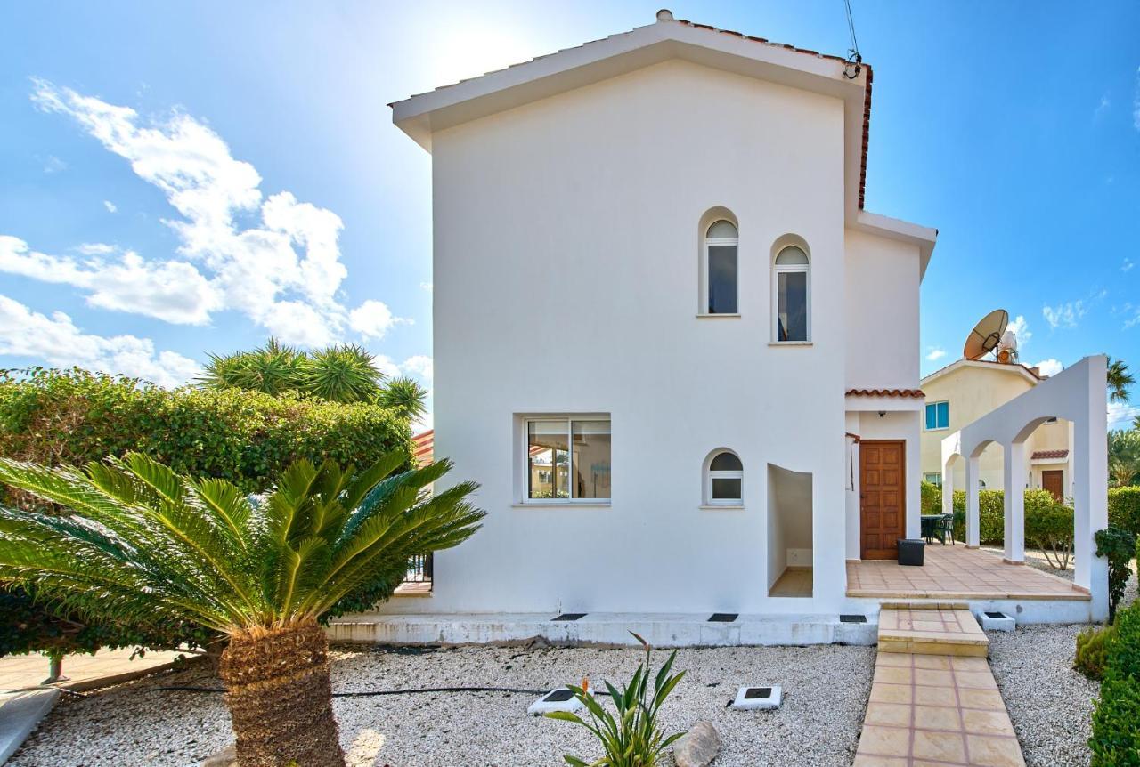 Villa Shiva By Ezoria Villas Coral Bay Exterior foto